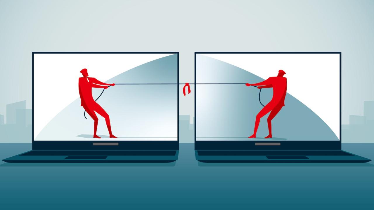 Key Differences Between Open Source and Proprietary Software