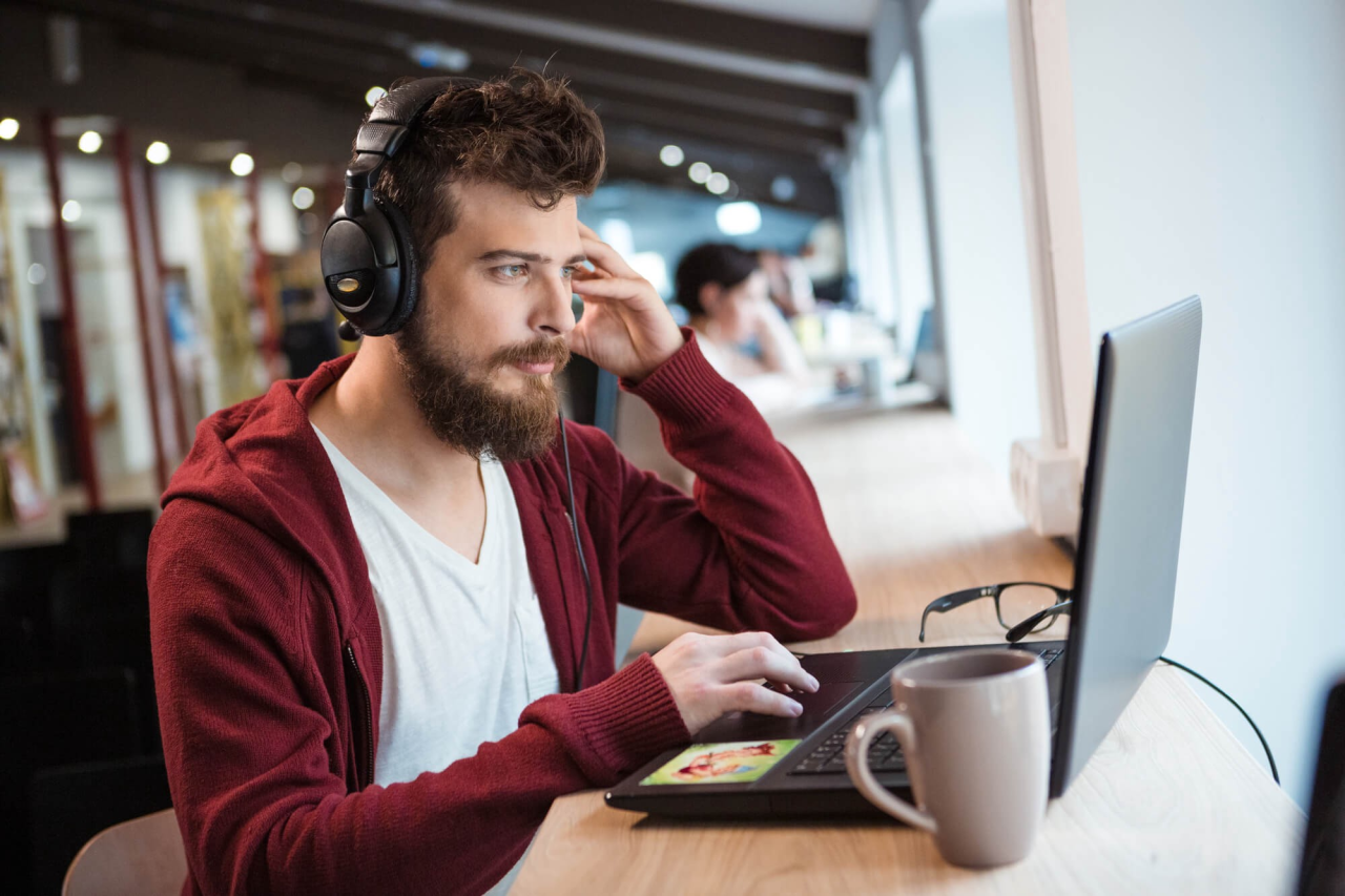 How to Implement Business Intelligence in Small Businesses